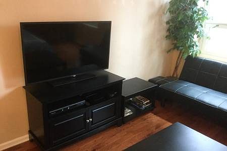 3rd image of 345 N La Salle Dr APT 309