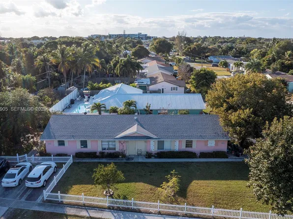 2651 SE 2nd St, Boynton Beach, FL 33435