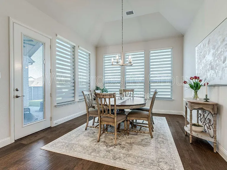 7009 Central Ct — Photo 9