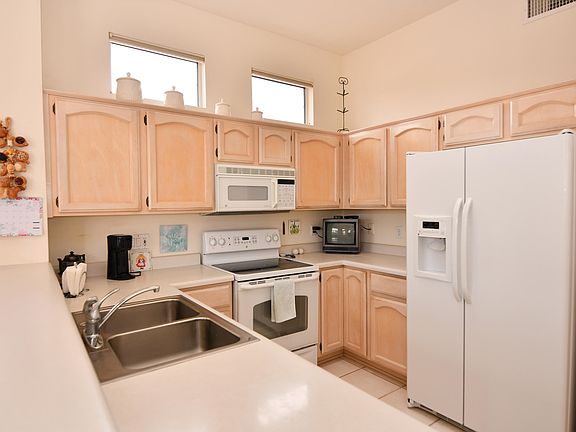 4th image of 2383 E Indian Town Way