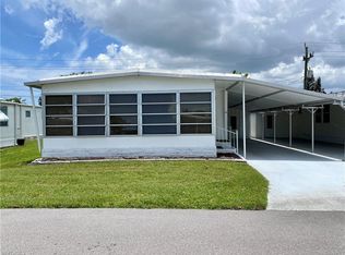 41 Enchanting Blvd #E, Naples, FL 34112