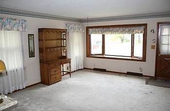 2nd image of 603 Jewell Rd