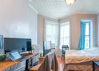 Rented by Brickview NYC Realty NYV LLC