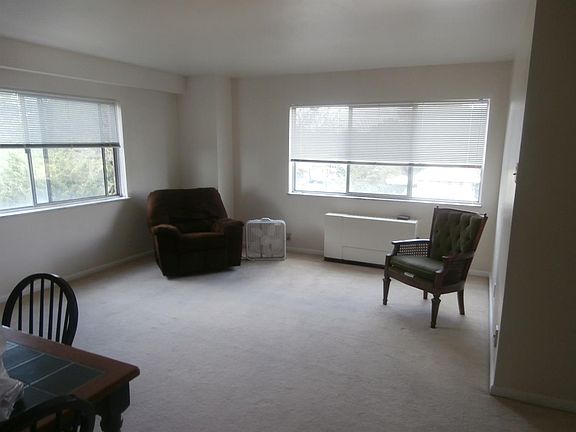 3rd image of 1617 E McMillan St APT 407