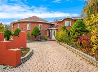 85 Westgate Park Dr, Saint Catharines, ON L2N 5X1