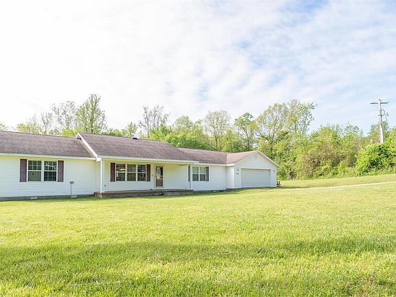 2nd image of 272 County Road 464
