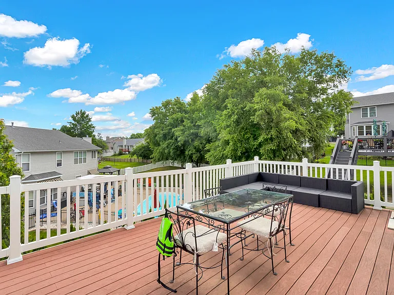 908 Burn Oak Dr — Photo 12