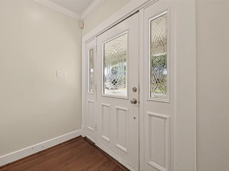 701 Highland St — Photo 8