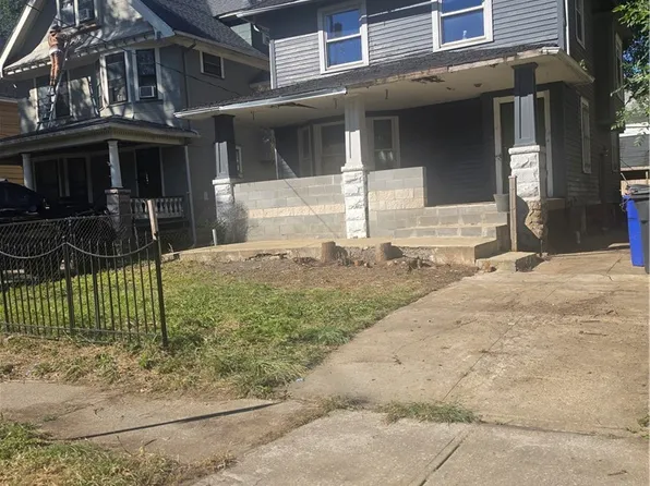 9509 Kempton Ave, Cleveland, OH 44108