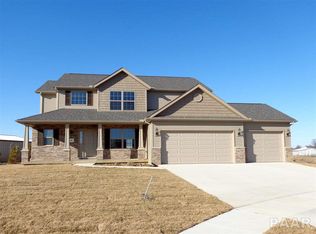 746 Labrador Way, Washington, IL 61571