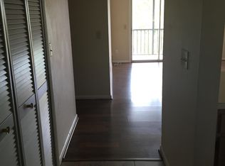 2826 SE Santa Barbara Pl APT 201, Cape Coral, FL 33904