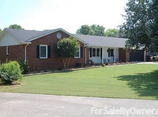 14 Wesley Trce, Cartersville, GA 30120