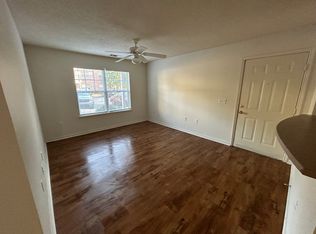 100 Teejay Dr, Oak Ridge, TN 37830