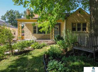 1838 Dakota St, Lincoln, NE 68502