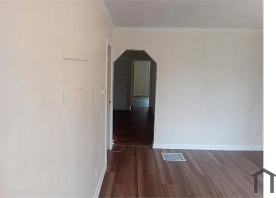 324 Burkhardt Ave — Photo 7