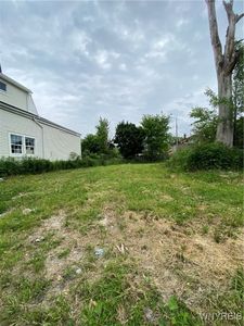99 Thompson St, Buffalo, NY, 14207