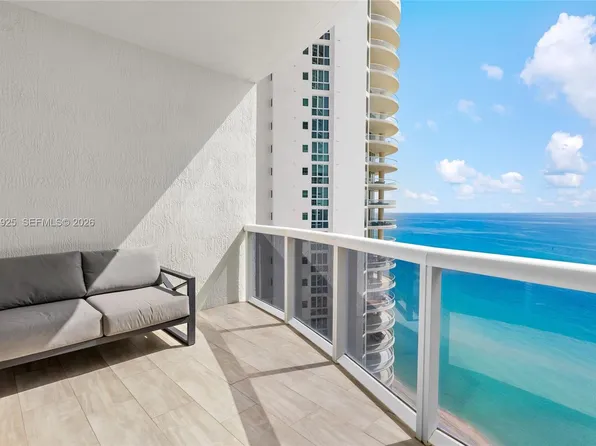 16001 Collins Ave APT 2704, Sunny Isles Beach, FL 33160