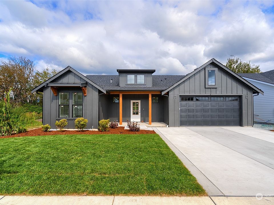 1st image of 644 Bucko Avenue