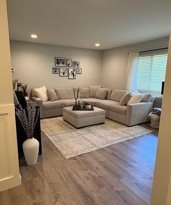 1st image of 59 Richmond Boulevard #3B