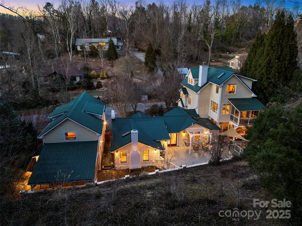 111 Spooks Branch Rd, Asheville, NC 28804