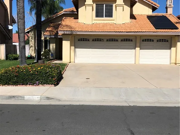 25790 Via Salerno Ct, Moreno Valley, CA 92551