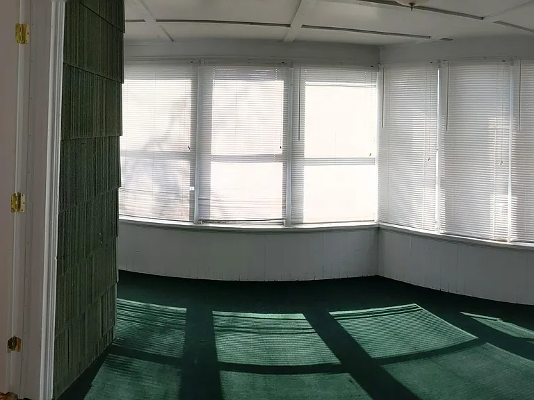 107 S Elmira St #1 — Photo 11