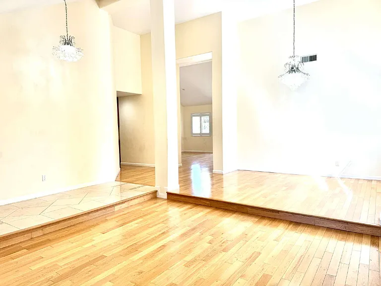3281 Falerno Way — Photo 10