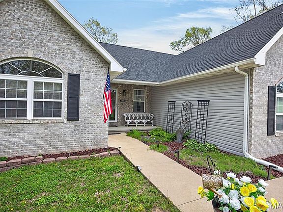 4th image of 21093 Layla Rd
