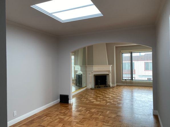 (undisclosed Address)