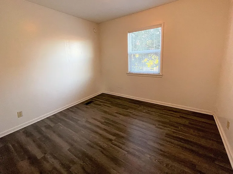 3133 W Telegraph Rd — Photo 10
