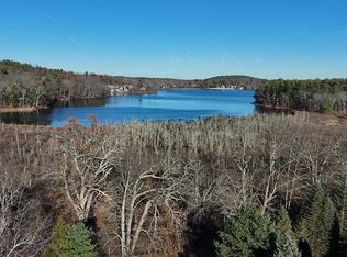 146 Tahattawan Rd, Littleton, MA 01460
