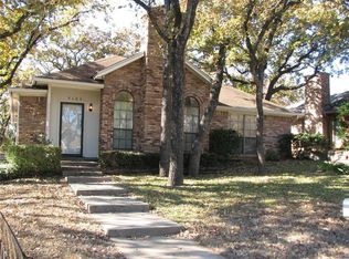 4106 April Dr, Arlington, TX 76016