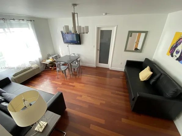 420 15th St APT 205, Miami Beach, FL 33139