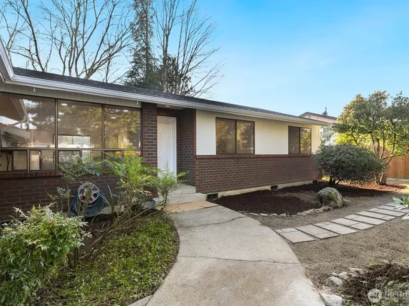 10221 SE 192nd St, Renton, WA 98055