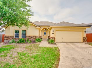 7603 Bit Cir, Elmendorf, TX 78112