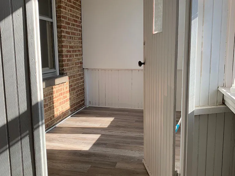 2304 N Laramie Ave #1 — Photo 9