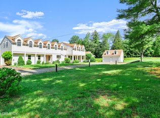 646 Riversville Rd, Greenwich, CT 06831