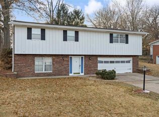 8 Kimberlin Ln, Belleville, IL
