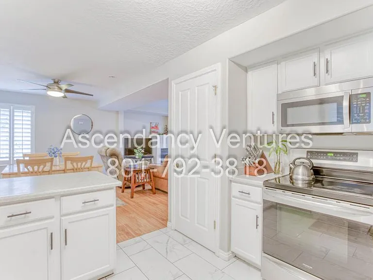 171 Calais Ln #A — Photo 4