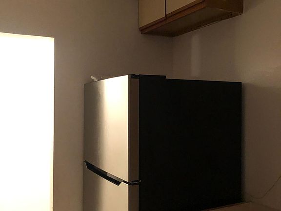 5th image of 2810 Mitchell Dr APT 5