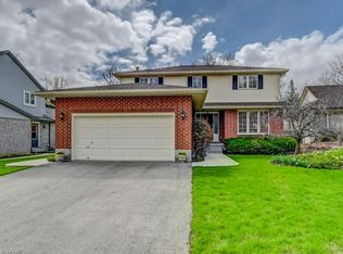 285 Magnolia Pl, Waterloo, ON N2V 2A3