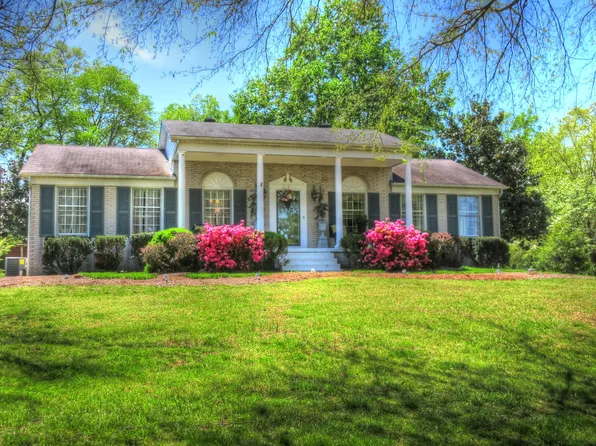 111 Moore Rd, New Johnsonville, TN 37134