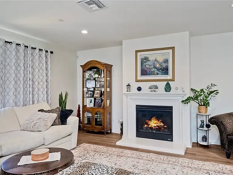 32296 Wild West Ct — Photo 10