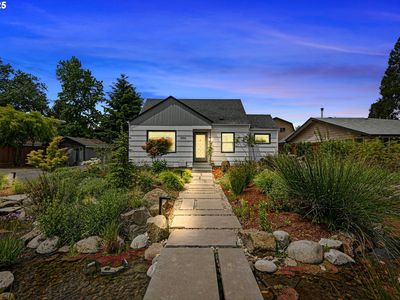 1090 Maple Dr, Eugene, OR, 97404