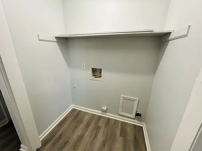 4433 Torrance Dr NW — Photo 9