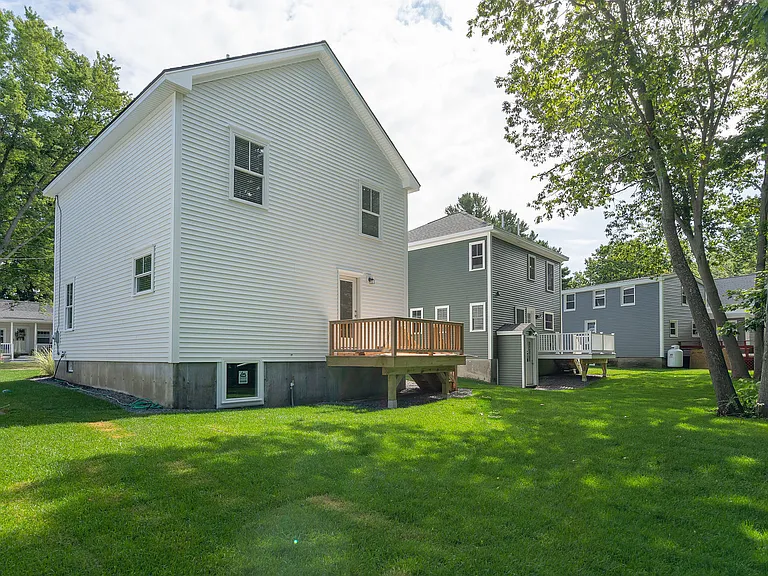 17 Bennett St — Photo 8
