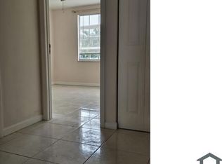 1141 SW 109th Way, Davie, FL 33324