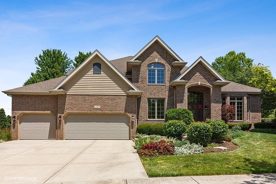 1st image of 10660 Churchill Dr