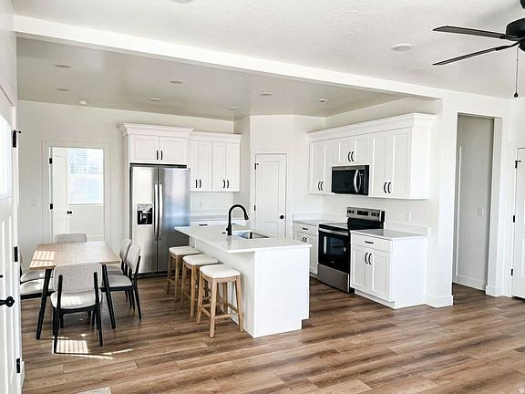 5th image of 520 W 2000 S