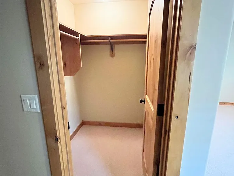 56 Beesley Ln — Photo 26